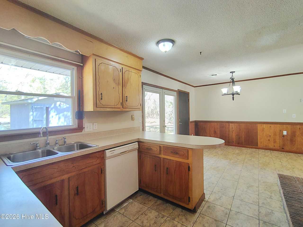 522 Holden Plantation Ave Sw - Photo 7 of 21