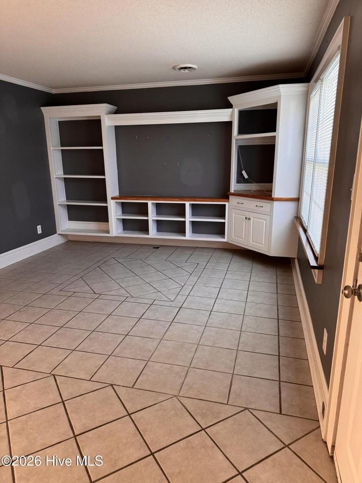 1 Portwest Townhouses Apt C #C - Photo 4 of 7