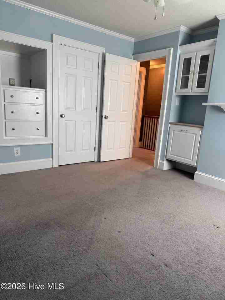 1 Portwest Townhouses Apt C #C - Photo 6 of 7