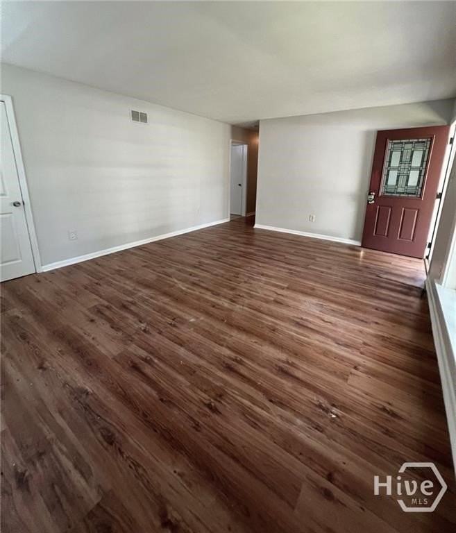 1519 E 31st St - Photo 3 of 16