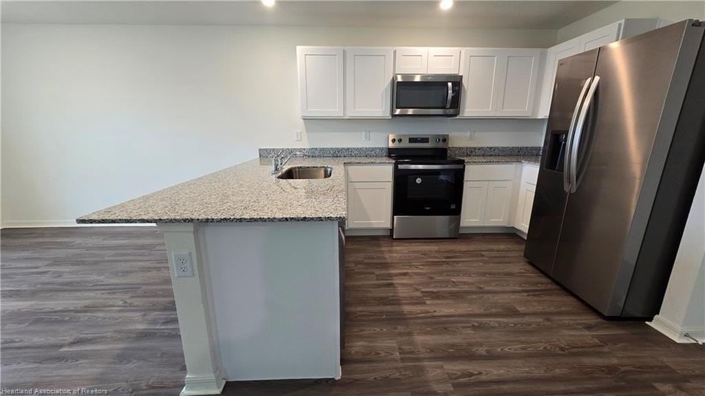 1260 Stone Ridge Cir - Photo 5 of 29