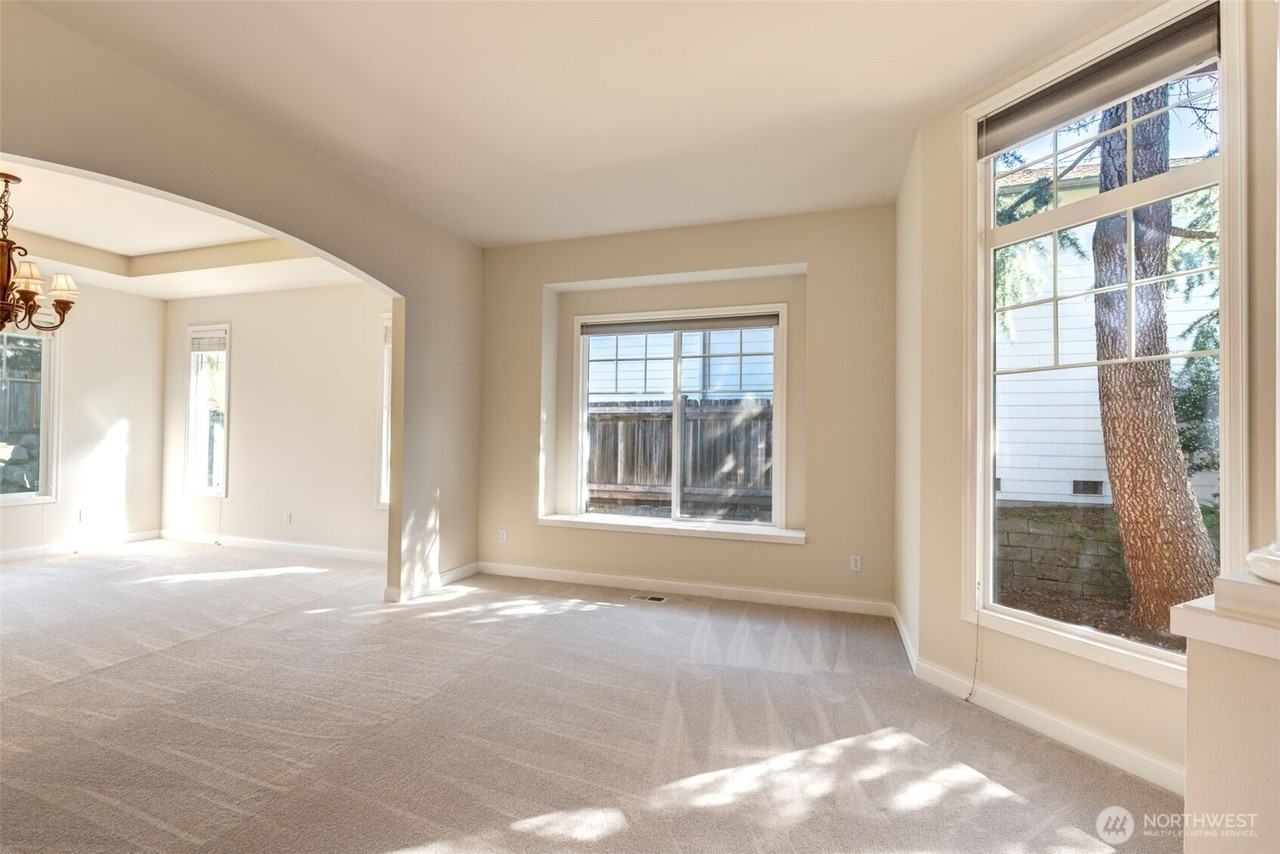 22524 Ne 98th Pl - Photo 4 of 37