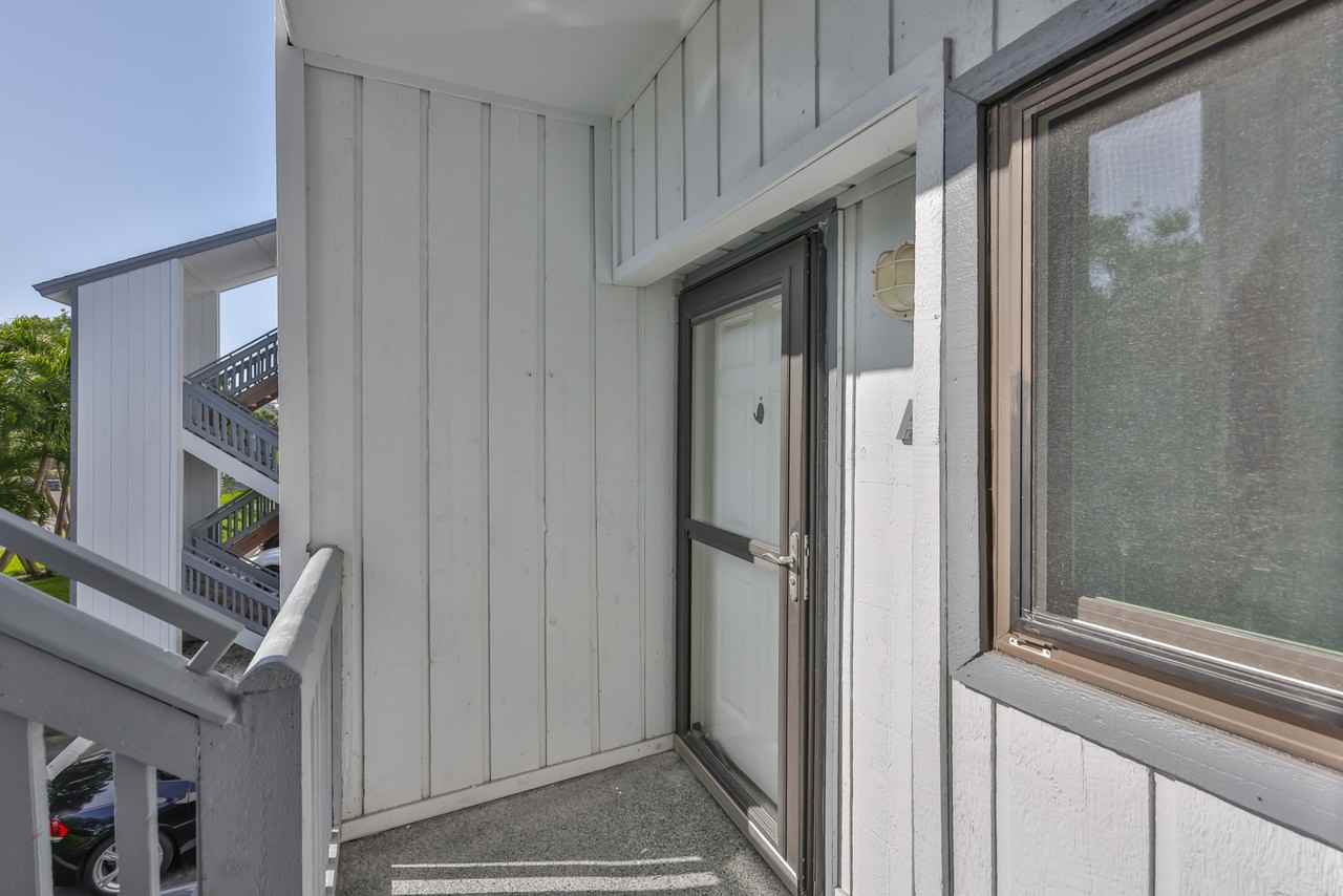 812 Bahia Del Sol Dr - Photo 2 of 38