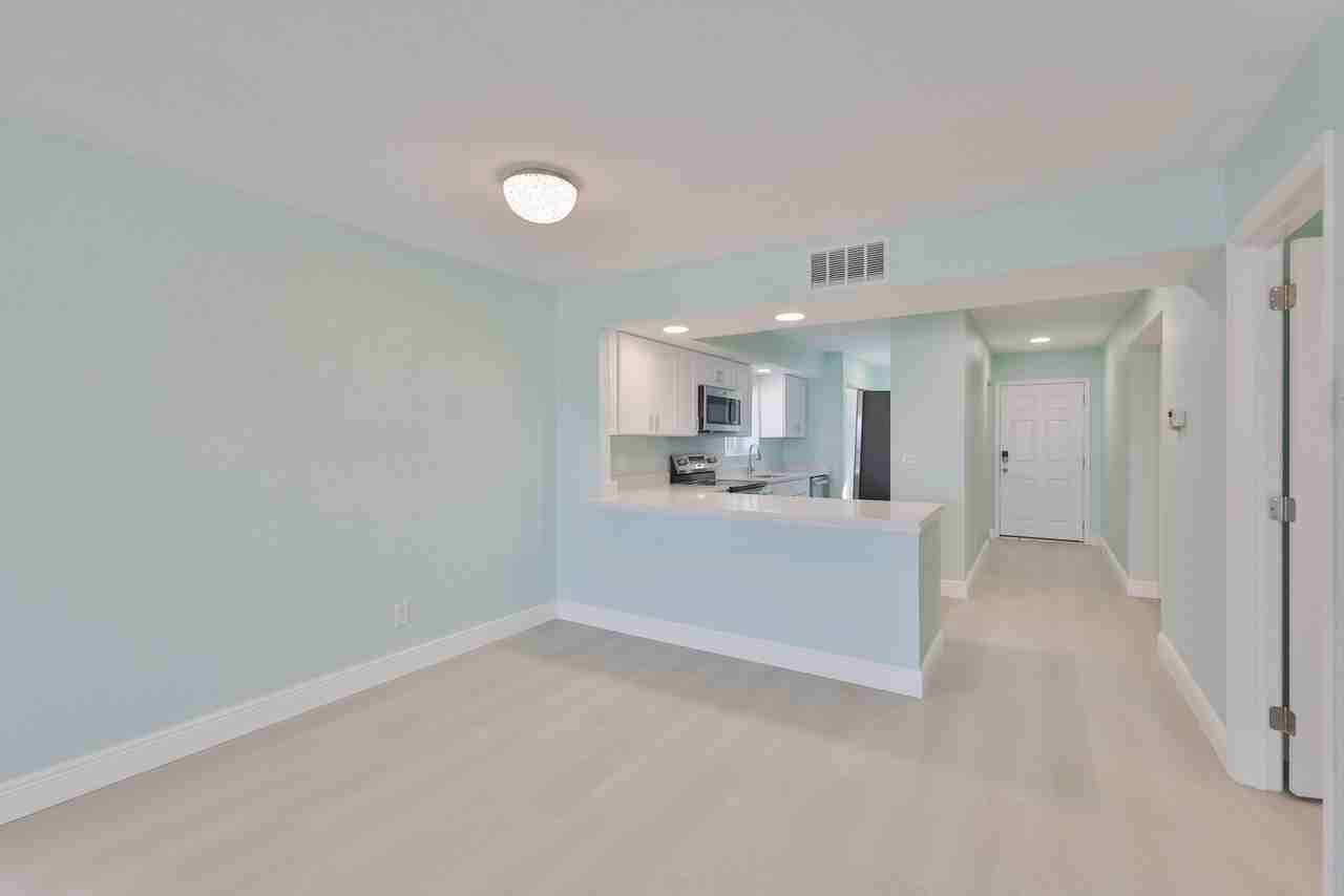 812 Bahia Del Sol Dr - Photo 6 of 38