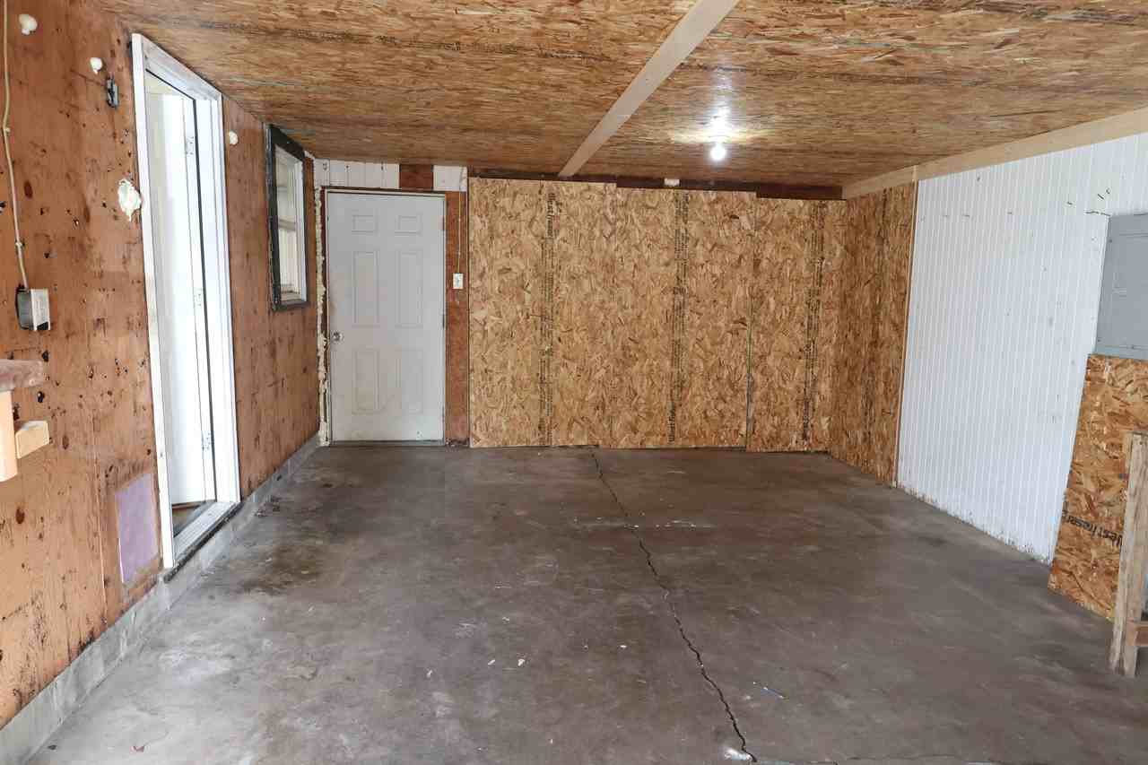 206 N 7th St #1 - Photo 3 of 32