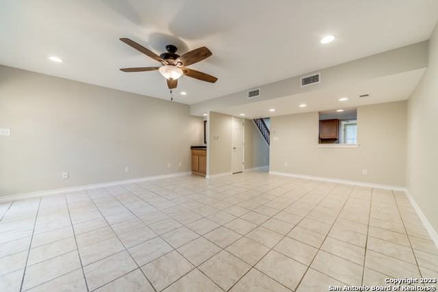 11303 Vance Jackson Rd - Photo 2 of 12