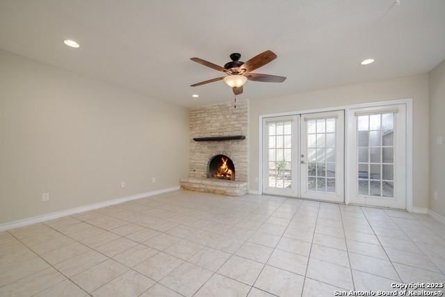 11303 Vance Jackson Rd - Photo 3 of 12