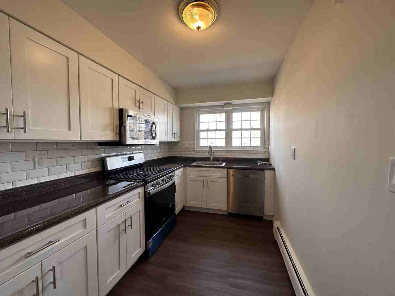 31 South Middletown Road2A #2AHEN - Photo 3 of 3