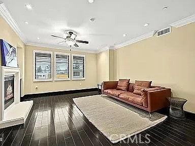 155 Cordova St - Photo 4 of 30