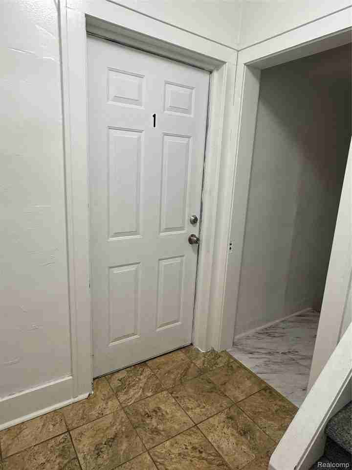 15760 Monte Vista St - Photo 2 of 21