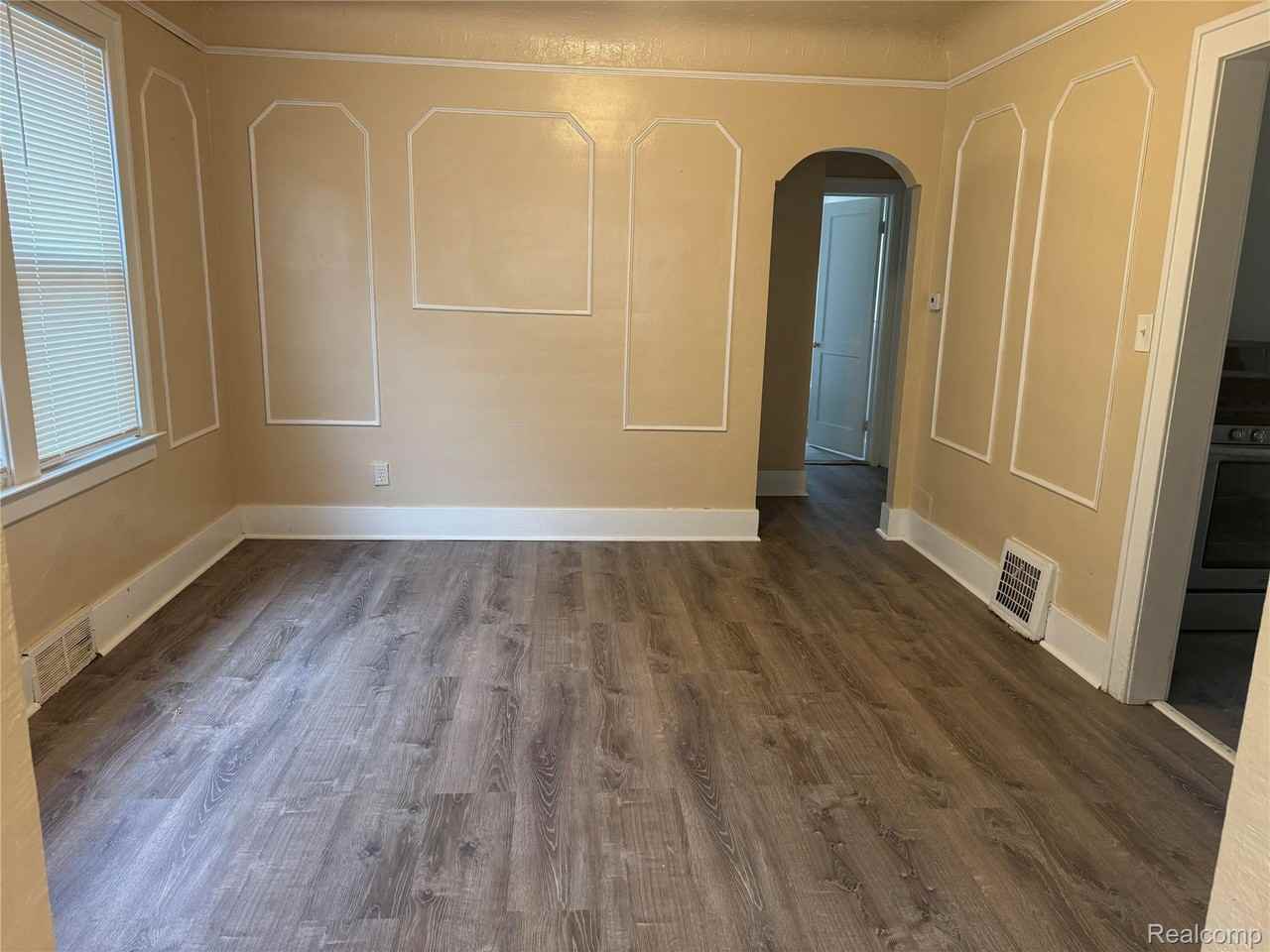 15760 Monte Vista St - Photo 6 of 21