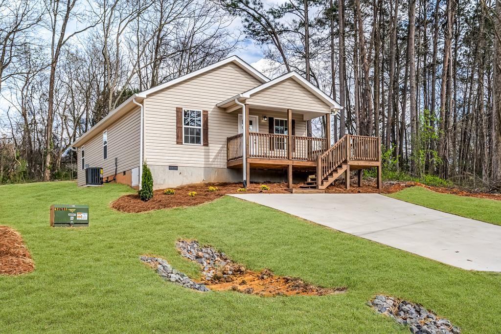 1620 Waring Rd Nw - Photo 2 of 40