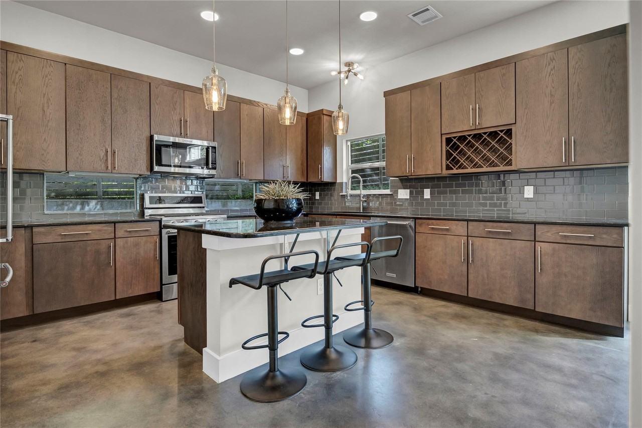 3504 Clawson Rd - Photo 5 of 25