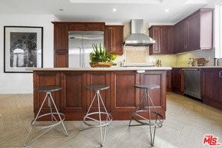 420 S Hamel Rd #PH1 - Photo 7 of 8