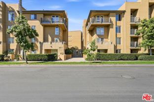 5831 Seawalk Dr #216 - Photo 1 of 1