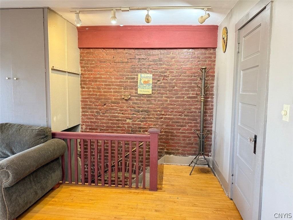 1 S Jefferson St Apt 2 - Photo 3 of 12