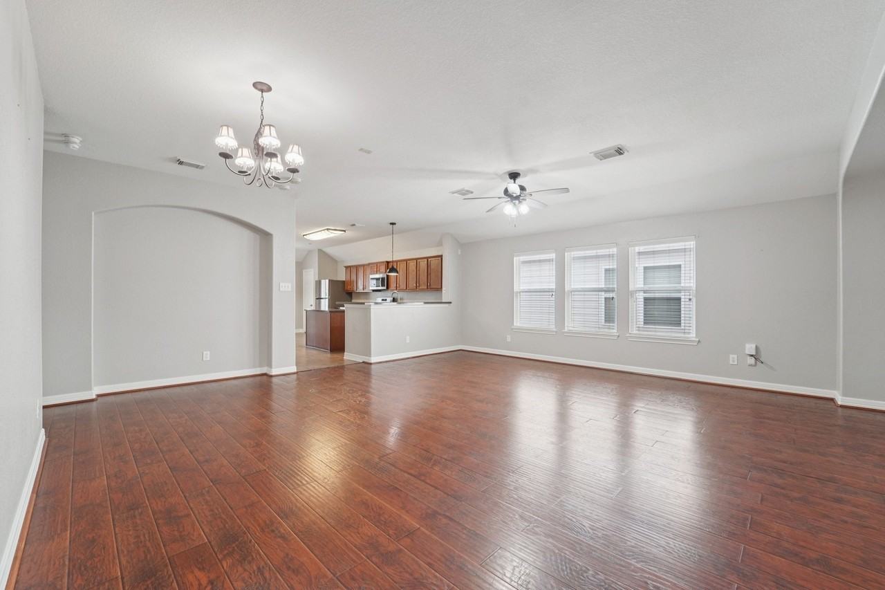 14134 Brayford Place Dr - Photo 5 of 29