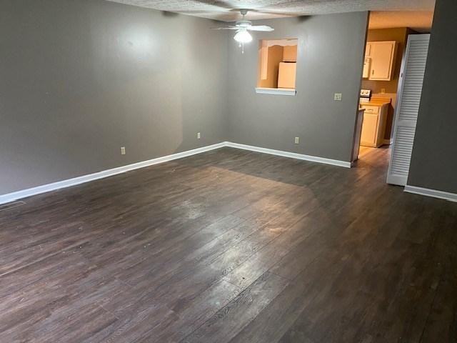 906 Sierra Pl - Photo 3 of 10