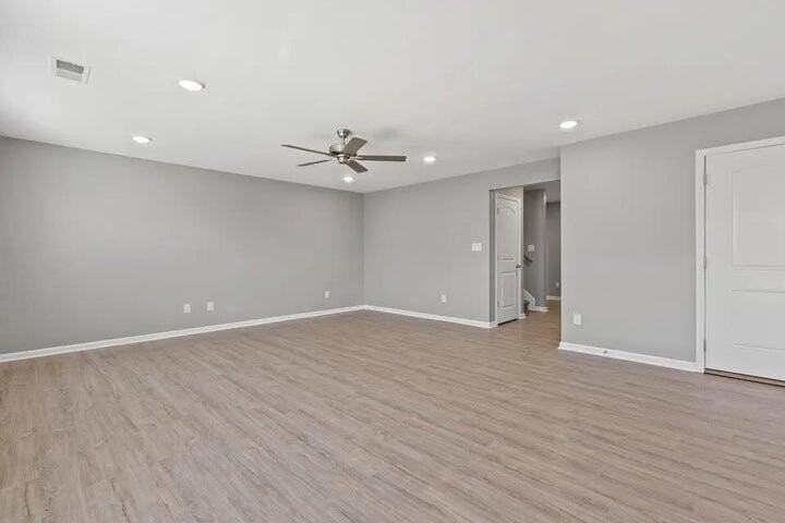 227 Krauss Dr - Photo 6 of 16