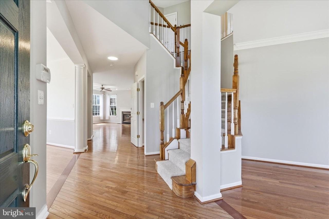 8362 Gaither St - Photo 3 of 50