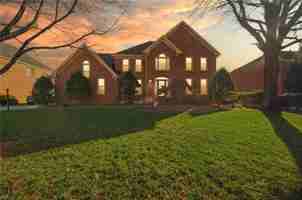 featured image of 1137 Kingsbury Dr