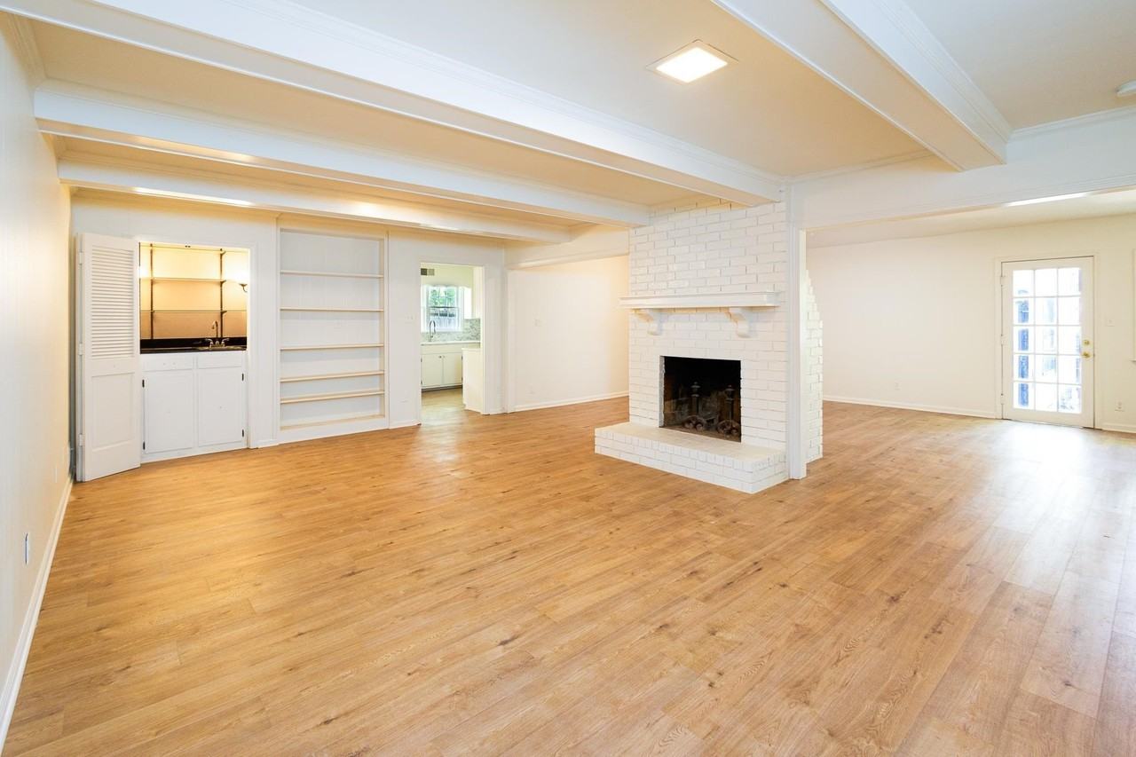 7670 Mchenry Cir S - Photo 7 of 14