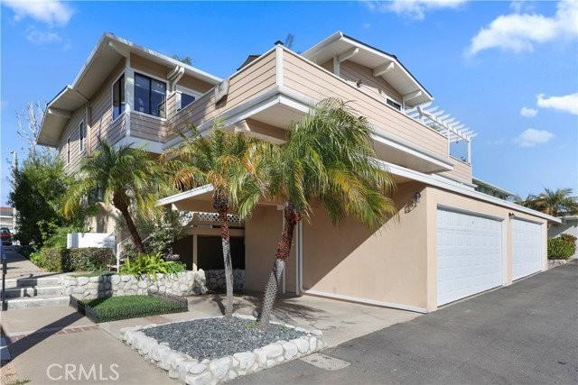 454 Seaward Rd - Photo 2 of 8