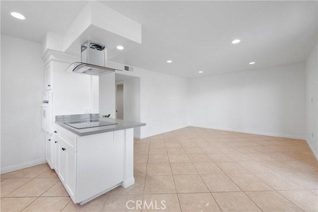 454 Seaward Rd - Photo 7 of 8
