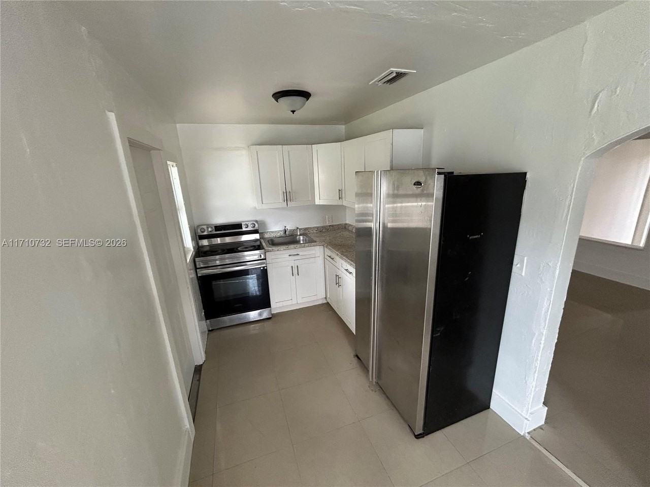 3529 Nw 34th St #BACK - Photo 6 of 17
