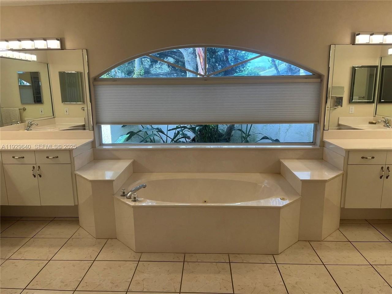 123 Victorian Ln - Photo 6 of 12