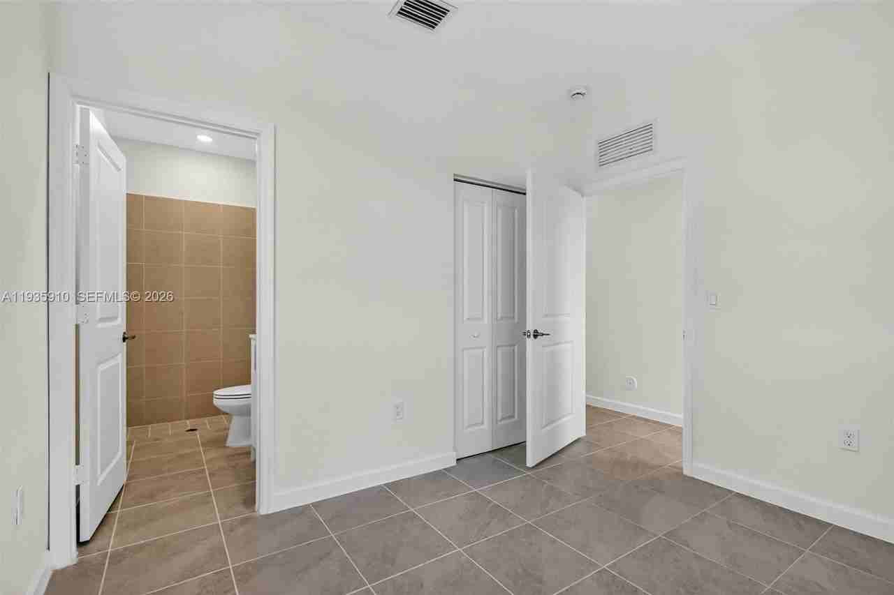 13872 Sw 262nd Ln #13862 - Photo 7 of 43