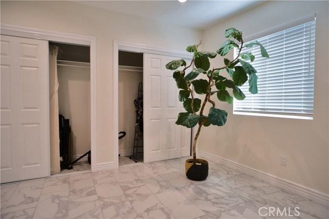 8163 Willis Ave - Photo 6 of 8