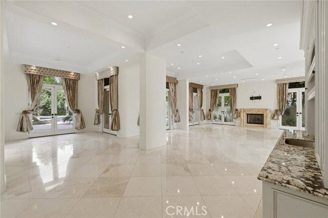 5667 Lubao Ave - Photo 2 of 8