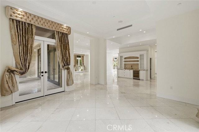 5667 Lubao Ave - Photo 7 of 8