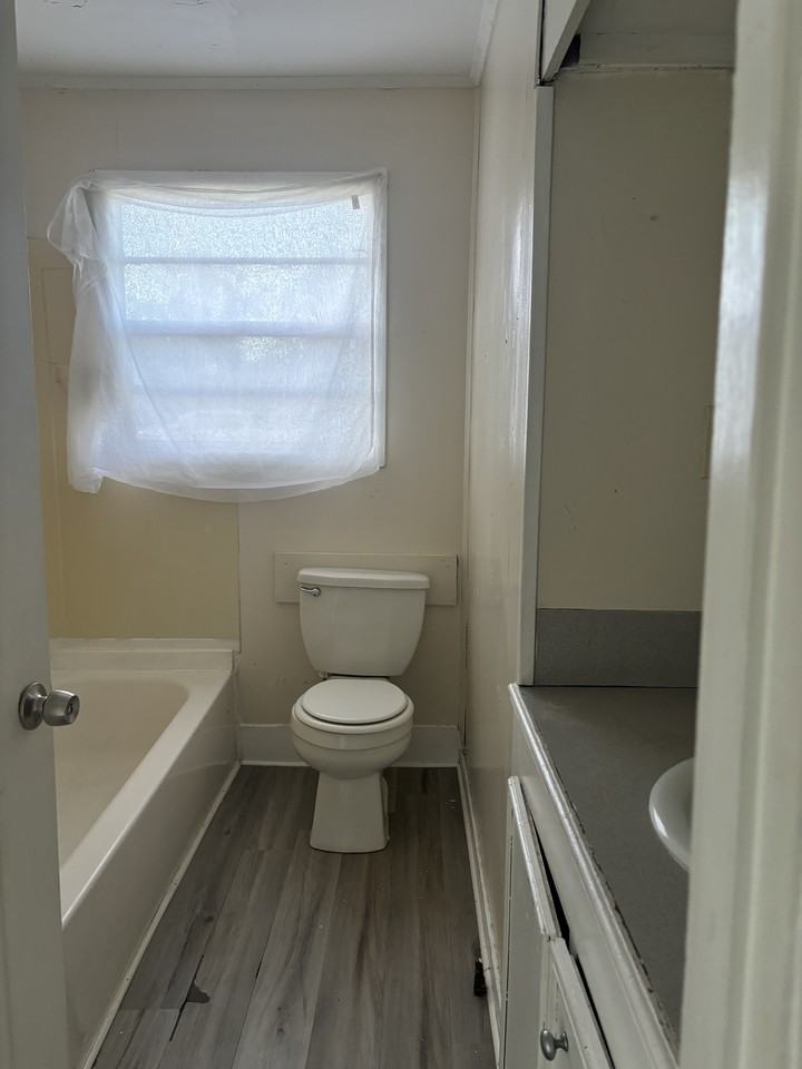 3503 W Congress St #1 - Photo 7 of 17