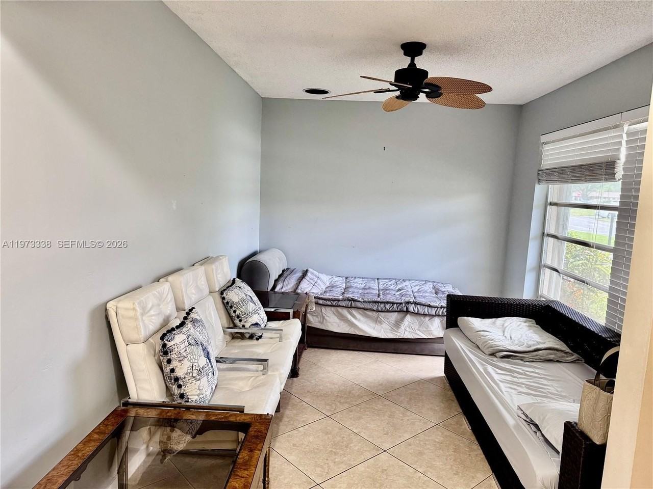 8838 Bella Vista Dr - Photo 3 of 10