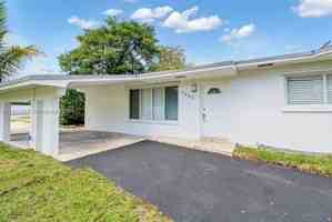 featured image of 7325 Sw 98th Ct