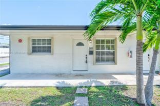 201 Sw 9th Ave #1-3 - Photo 1 of 1