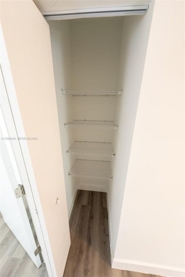 618 Sw 21st Ave #2 - Photo 6 of 22