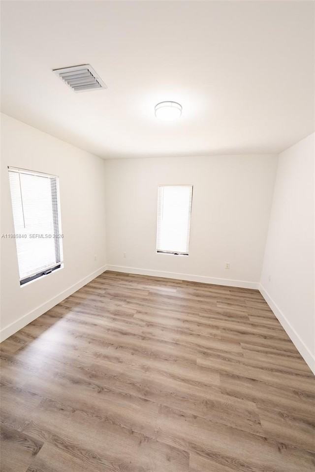 618 Sw 21st Ave #2 - Photo 7 of 22