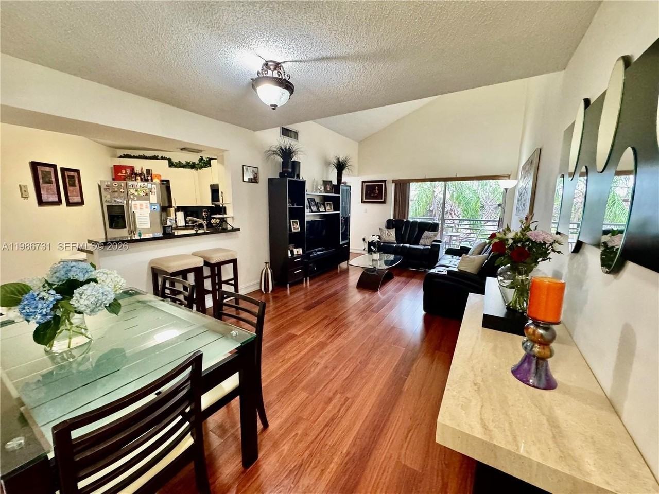 9731 Fontainebleau Blvd #F306 - Photo 4 of 46