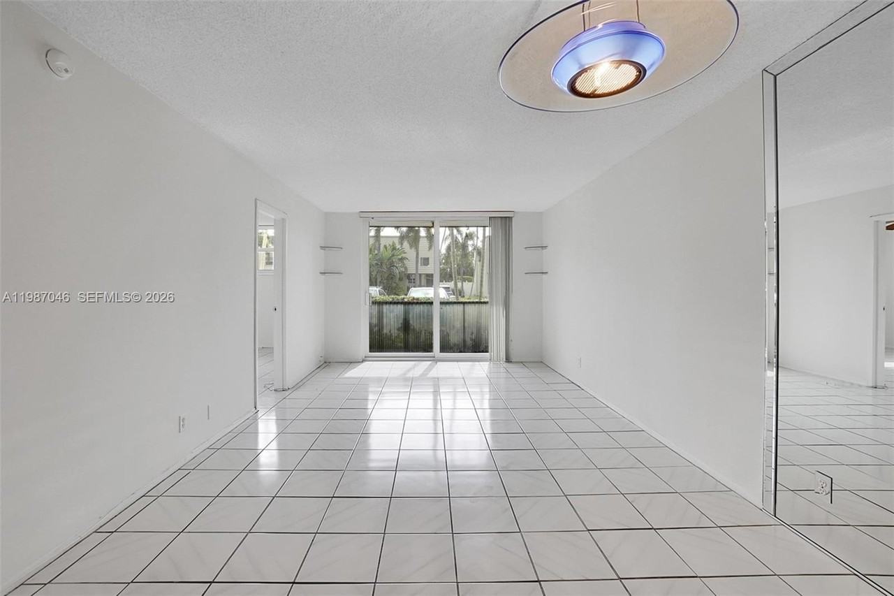 5431 Ne 25th Ave #103B - Photo 7 of 16