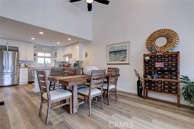 222 S Irena Ave #Q - Photo 2 of 8