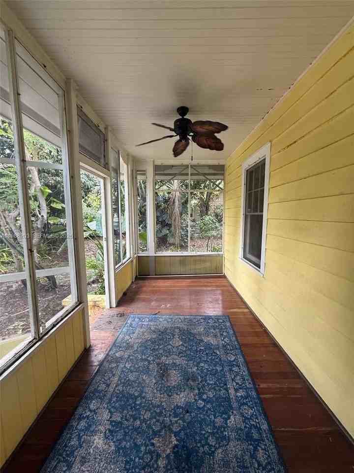 3972 Loquat Ave #0 - Photo 4 of 15