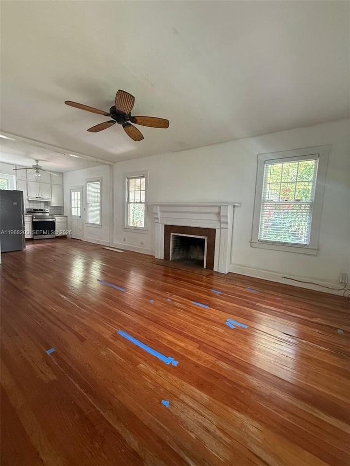 3972 Loquat Ave #0 - Photo 6 of 15