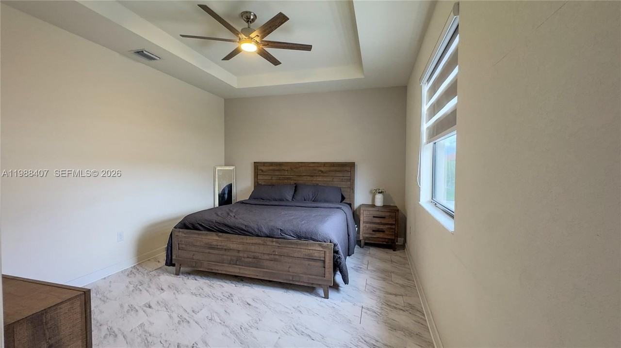 3318 W 106th Ter - Photo 7 of 28