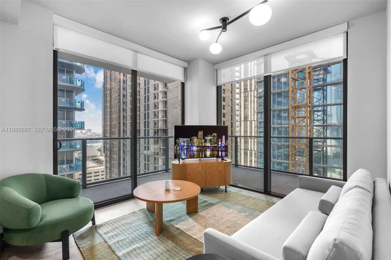 601 N Miami Ave #2207 - Photo 4 of 50