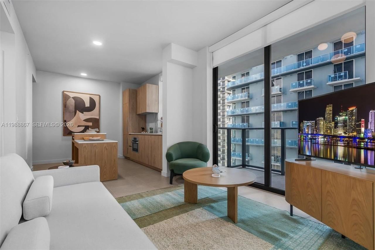 601 N Miami Ave #2207 - Photo 6 of 50