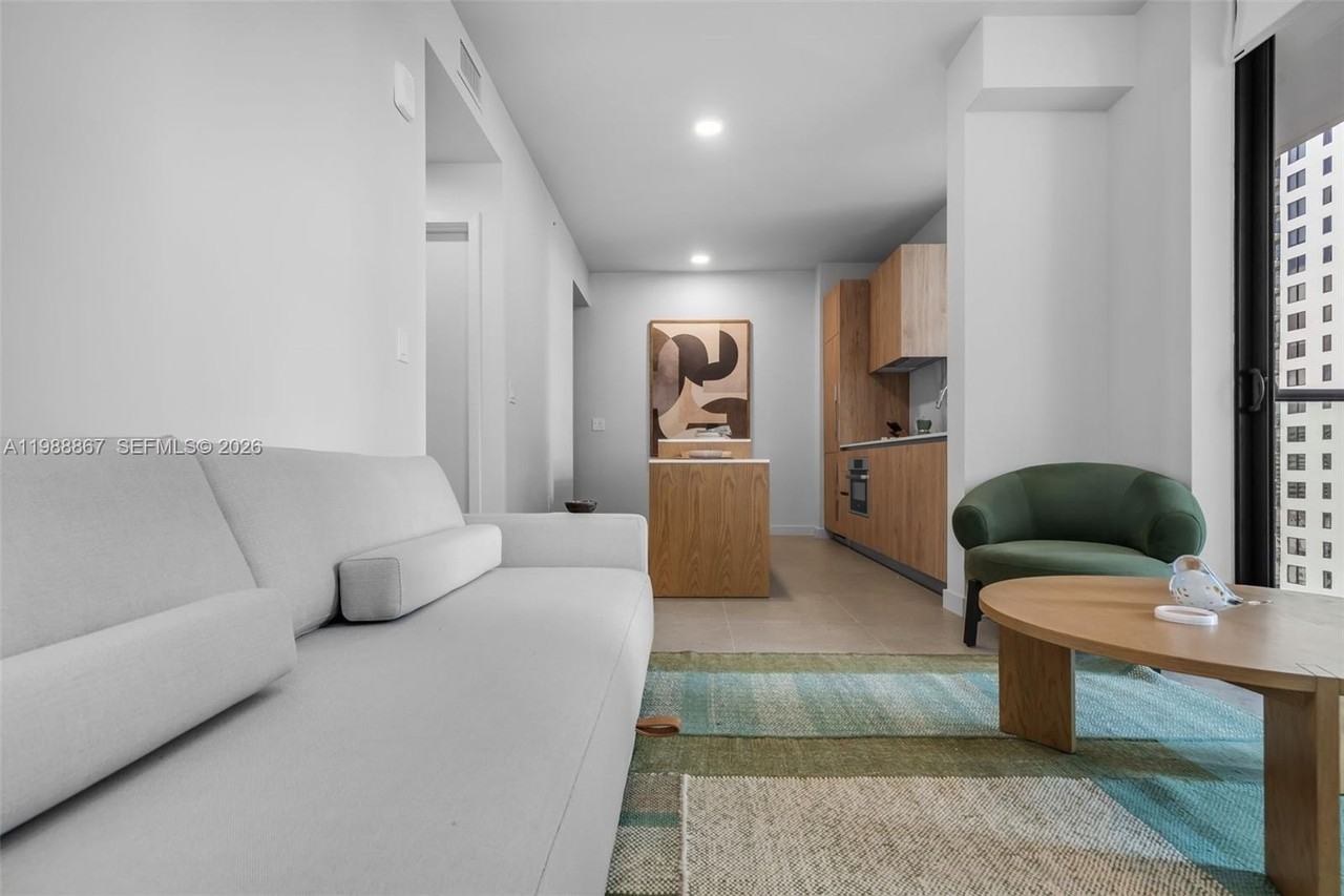 601 N Miami Ave #2207 - Photo 7 of 50