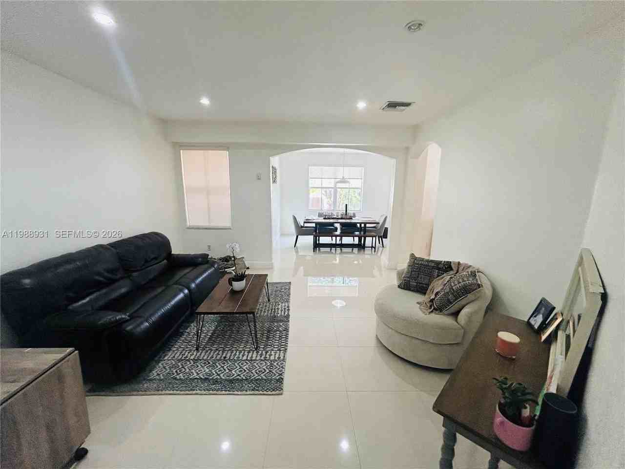 10963 Nw 87th Ln #10963 - Photo 6 of 22